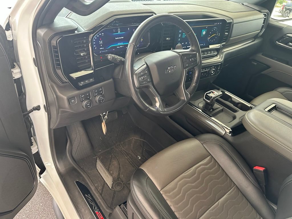 Used 2022 Chevrolet Silverado 1500 ZR2 w/ Technology Package AWD/4WD image 13