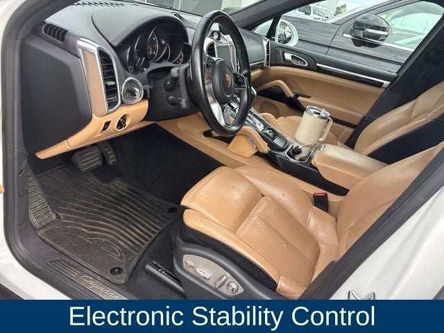 Used 2018 Porsche Cayenne AWD/4WD image 21
