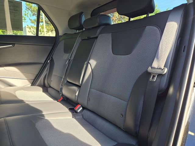 Certified 2023 Kia Niro EX image 9