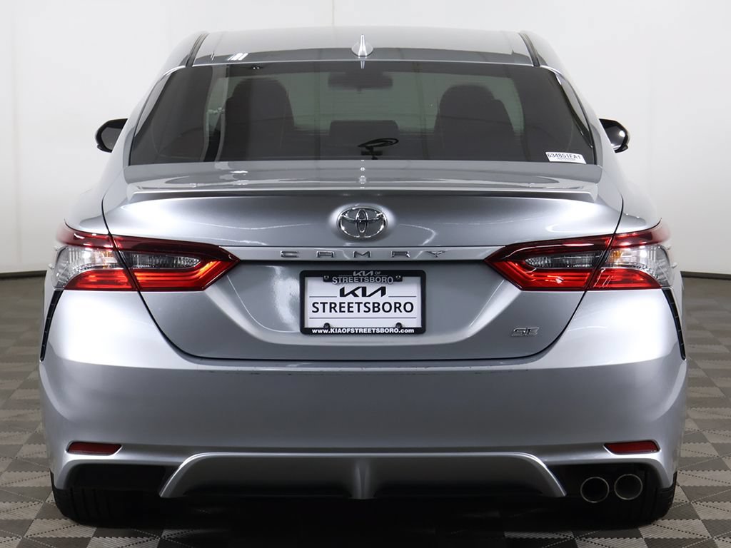 Used 2022 Toyota Camry SE FWD image 9