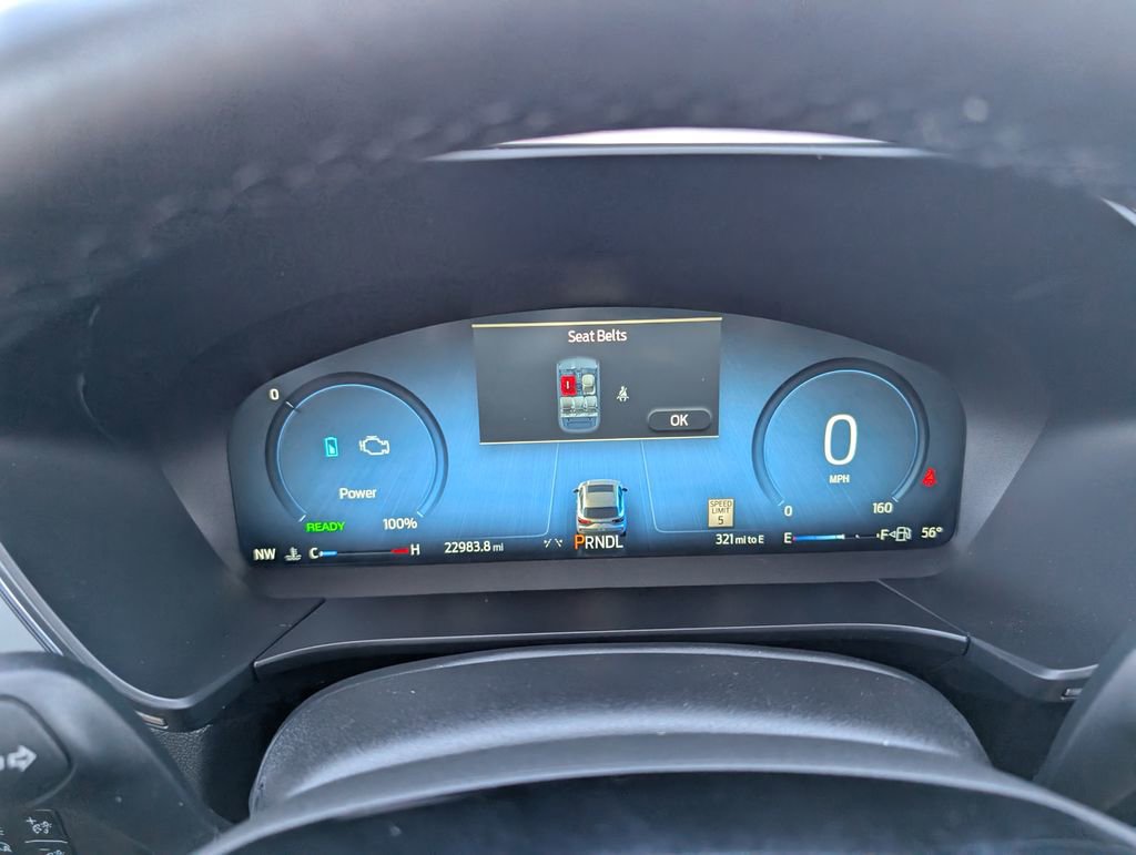 Used 2023 Ford Escape Platinum w/ Premium Technology Package image 17