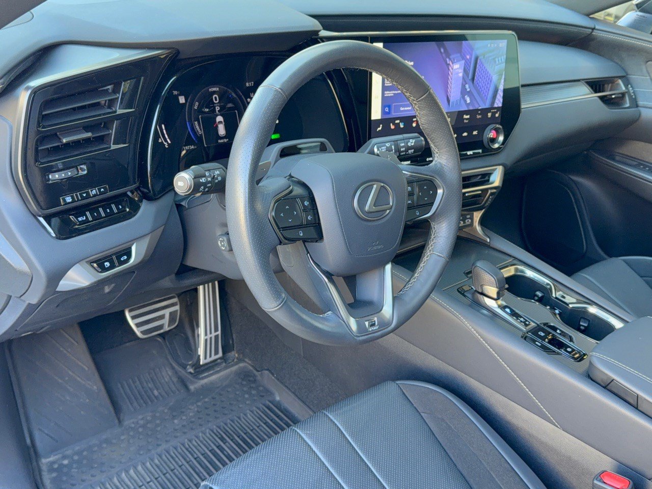 Certified 2024 Lexus RX 500h F Sport w/ Convenience Package AWD/4WD image 4