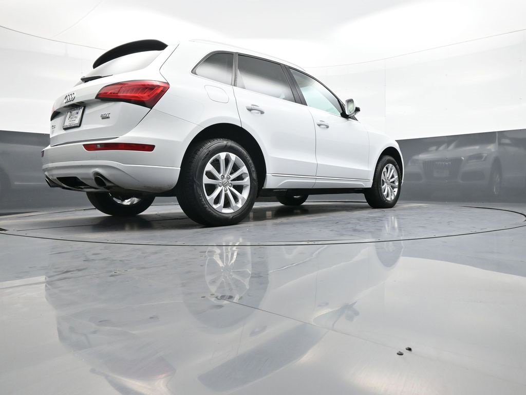 Used 2016 Audi Q5 2.0T Premium Plus w/ Technology Package image 30