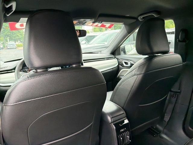 Used 2025 Jeep Compass Limited AWD/4WD image 29