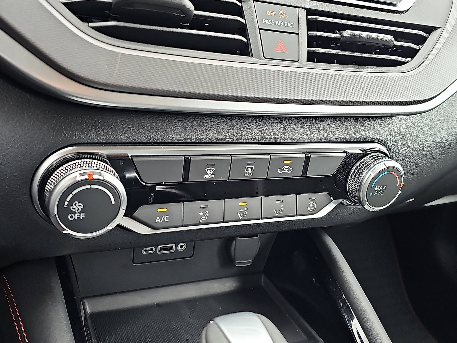 Used 2025 Nissan Altima 2.5 SR image 16