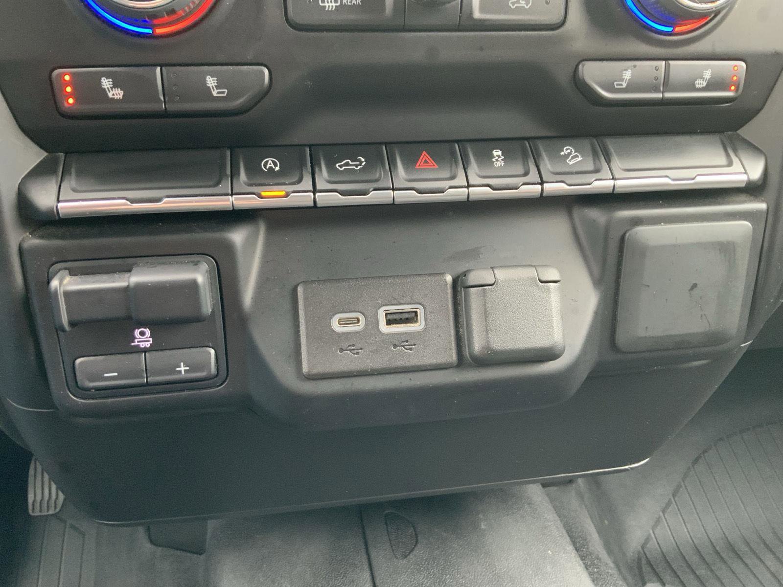 Used 2021 Chevrolet Silverado 1500 RST image 47