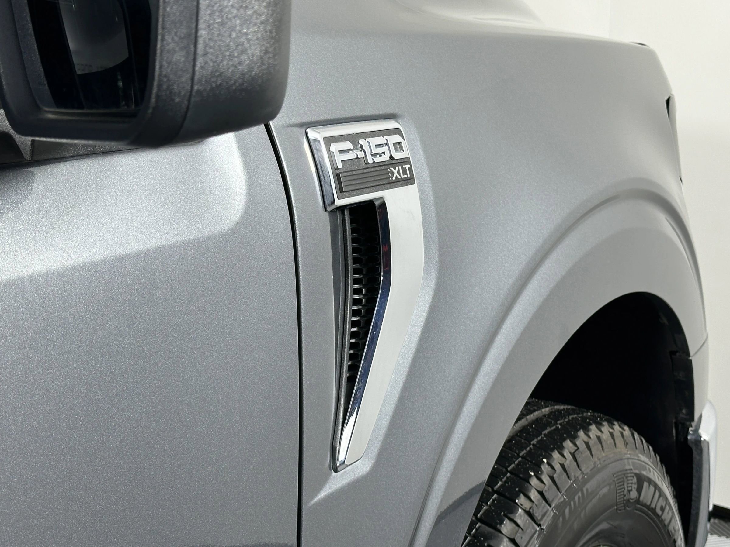 Used 2025 Ford F150 XLT w/ Equipment Group 301A Standard AWD/4WD image 18