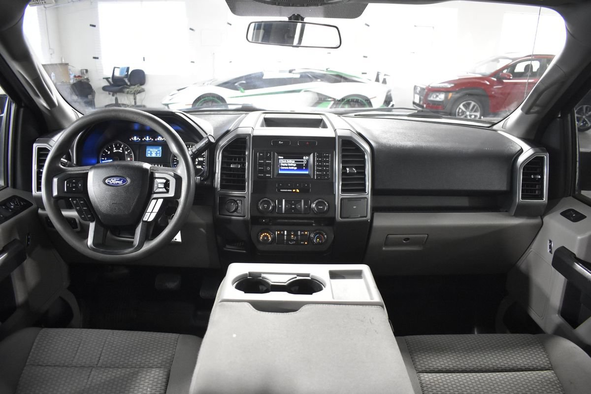 Used 2017 Ford F150 XLT AWD/4WD image 10