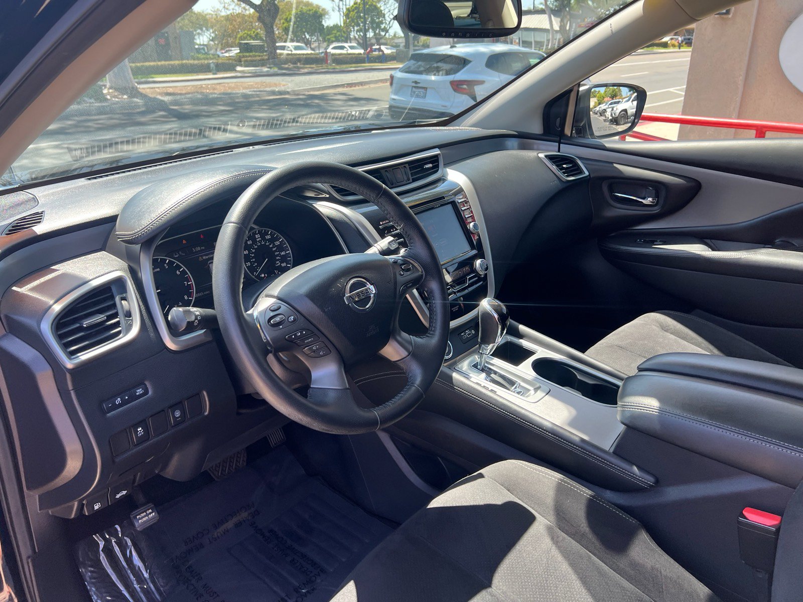 Used 2020 Nissan Murano SV AWD/4WD image 15
