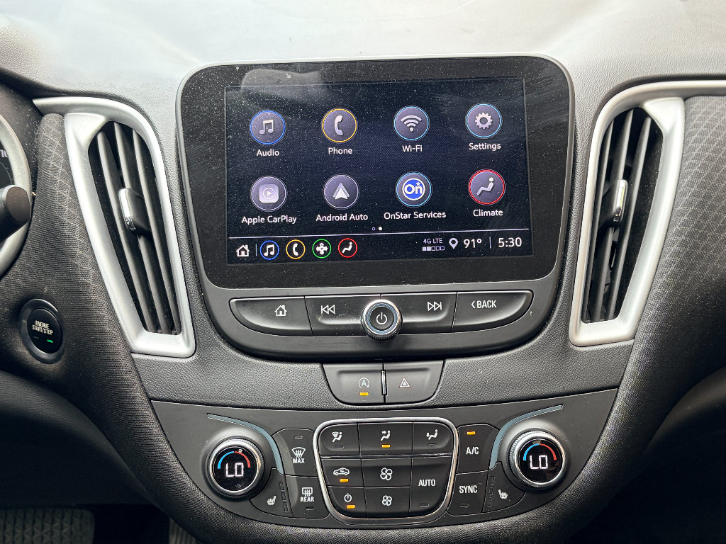 Used 2023 Chevrolet Malibu LT FWD image 16