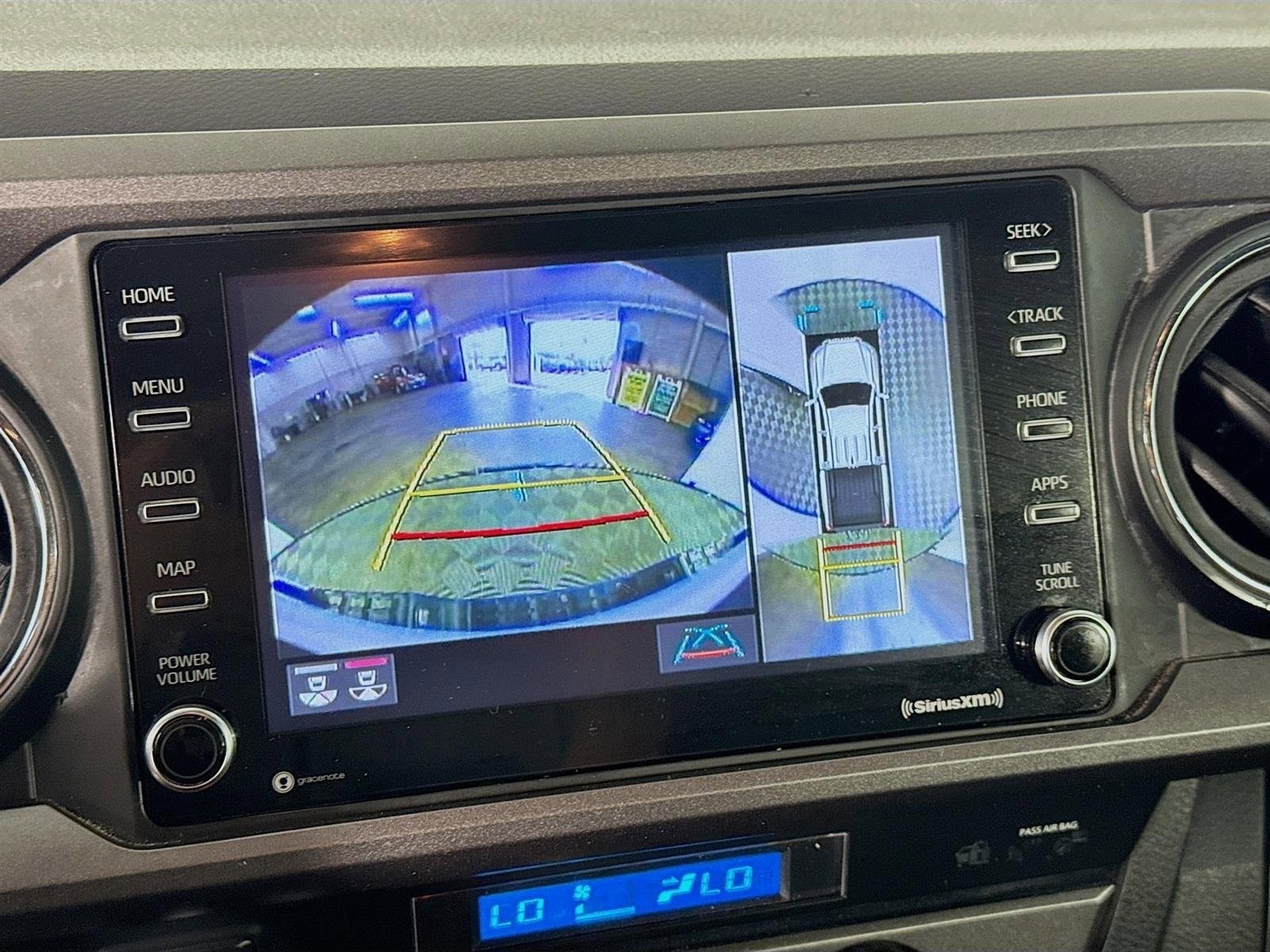 Used 2023 Toyota Tacoma TRD Sport w/ Advanced Technology Package image 16