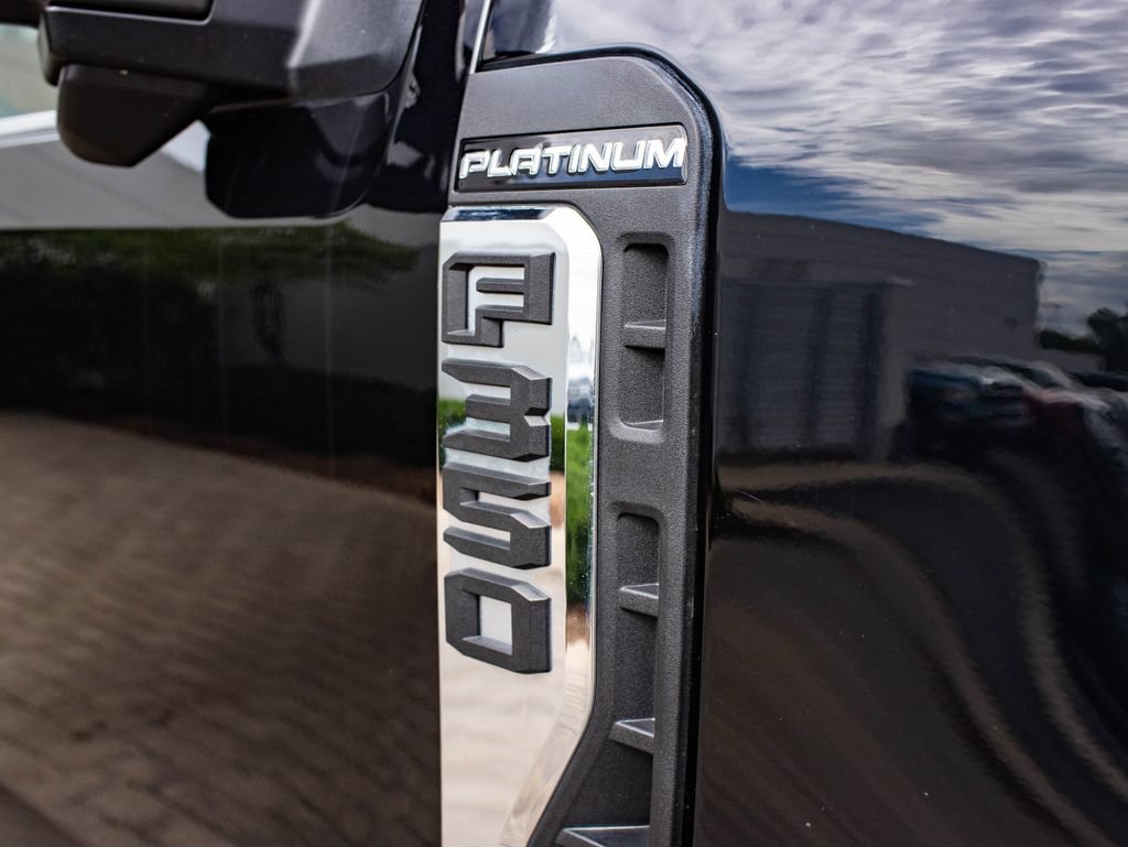 Used 2023 Ford F350 Platinum AWD/4WD image 16