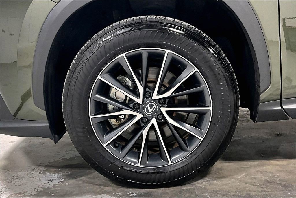 Used 2024 Lexus NX 250 FWD w/ Cold Area Package image 11