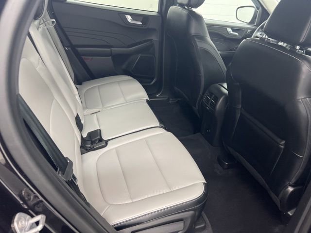 Used 2023 Ford Escape Platinum image 24