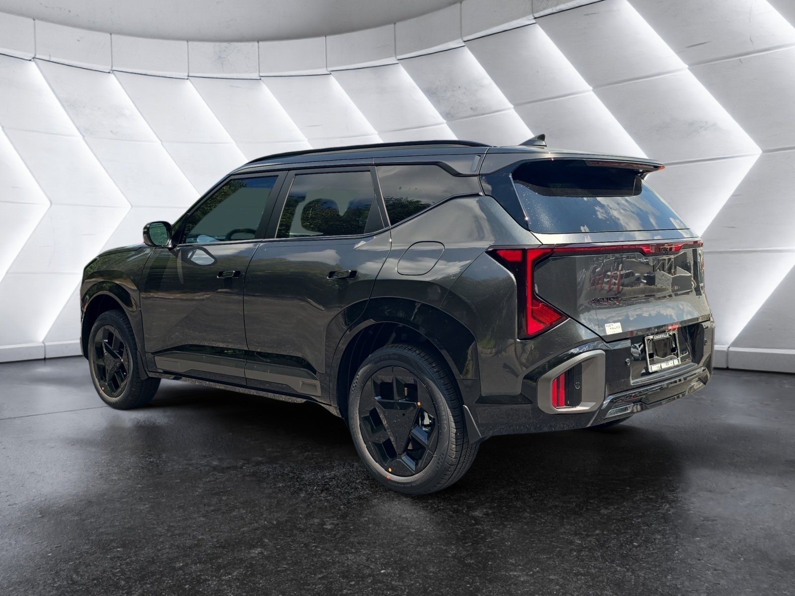 New 2027 Kia Seltos X-Line S AWD/4WD image 3