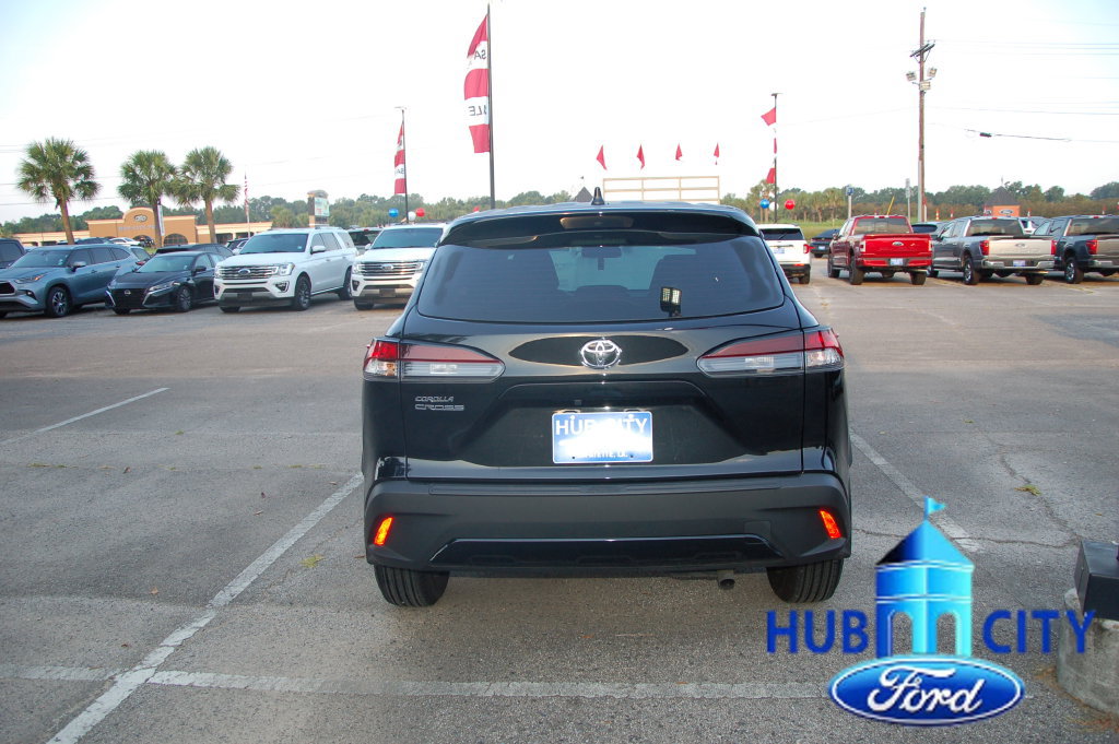 Used 2026 Toyota Corolla Cross L FWD image 4