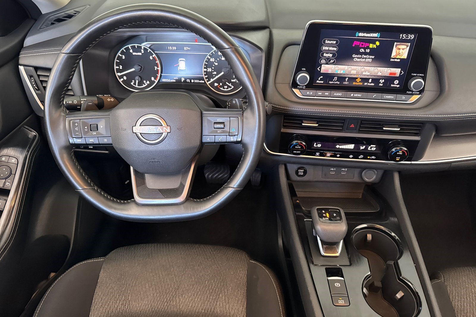 Used 2025 Nissan Rogue SV AWD/4WD image 32