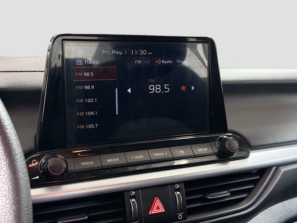 Used 2023 Kia Forte LXS w/ LXS Technology Package FWD image 17