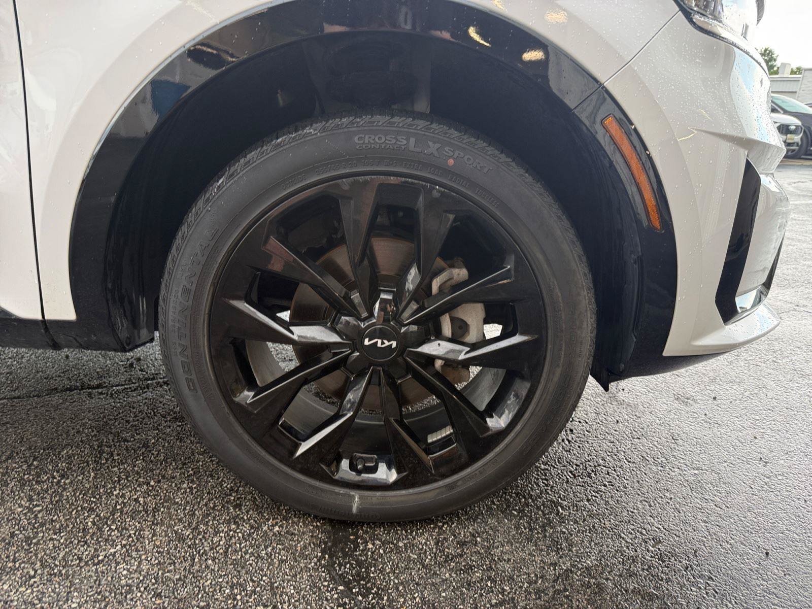 Used 2023 Kia Sorento AWD image 33