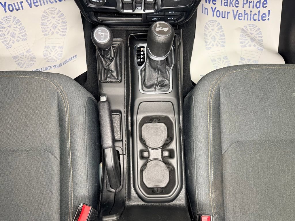 Used 2024 Jeep Wrangler Unlimited Sport AWD/4WD image 17