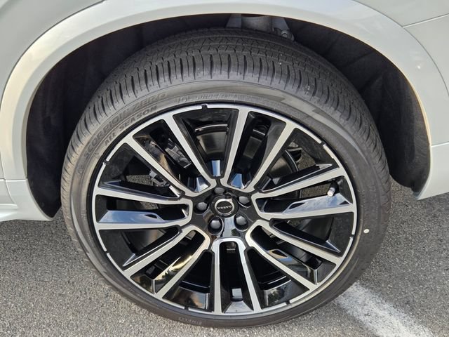 New 2026 Volvo XC90 B6 Plus AWD/4WD image 7
