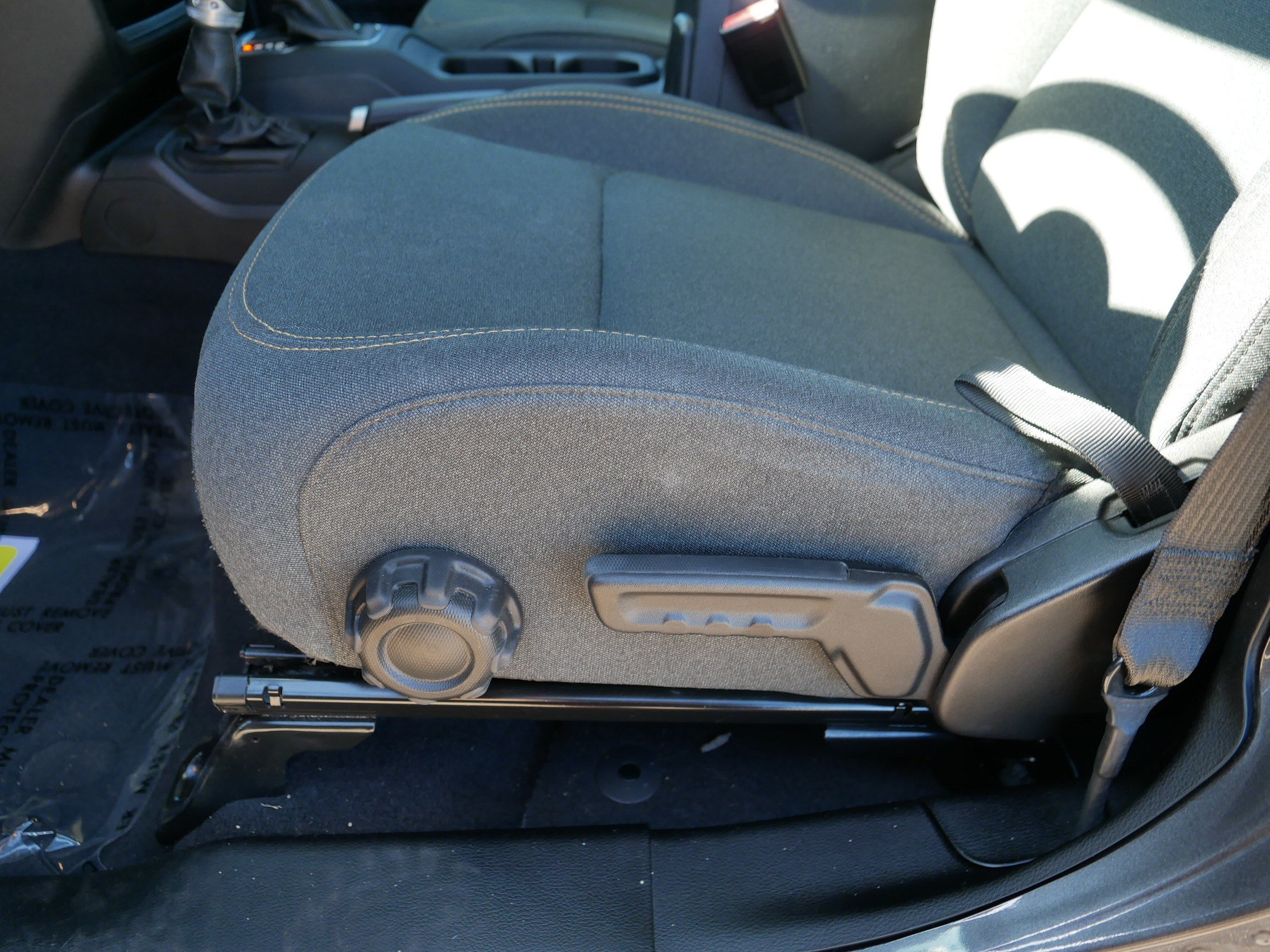 Used 2025 Jeep Gladiator Sport AWD/4WD image 20