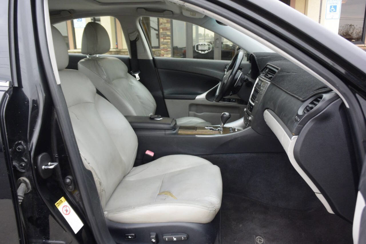 Used 2011 Lexus IS 250 image 28