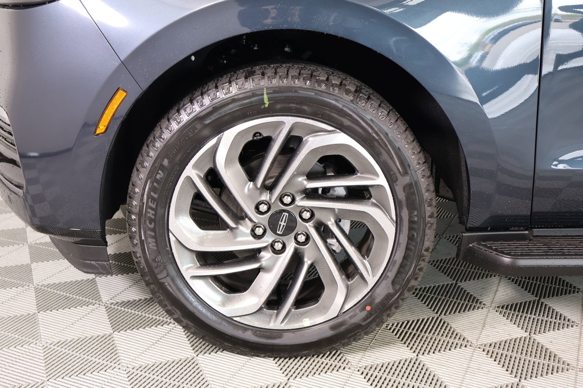 New 2026 Lincoln Navigator Premiere image 18