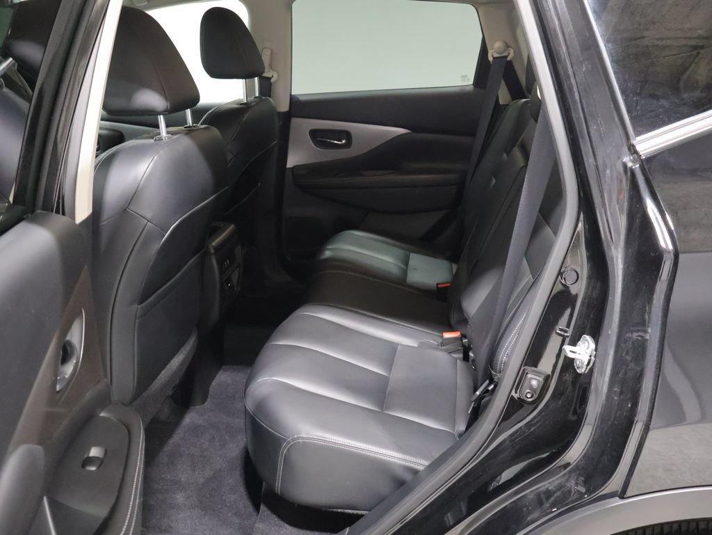 Used 2023 Nissan Murano SV w/ SV Midnight Edition Package AWD/4WD image 16