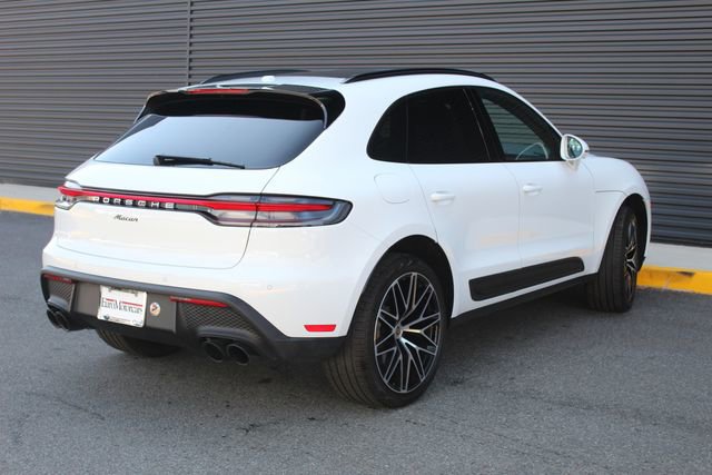 Certified 2026 Porsche Macan image 8