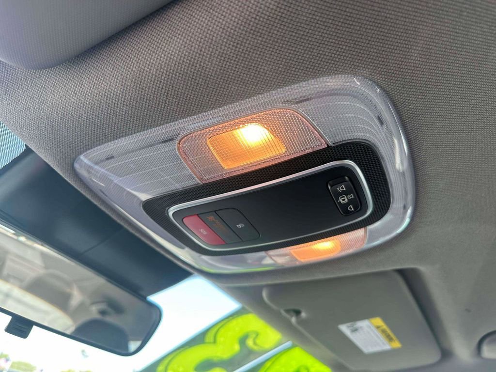 Used 2023 Hyundai Elantra SEL FWD image 29
