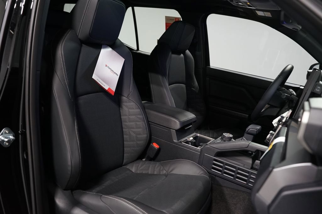 New 2026 Toyota 4Runner TRD Off-Road Premium AWD/4WD image 31
