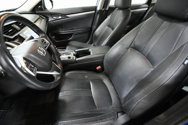 Used 2018 Honda Civic Touring image 8