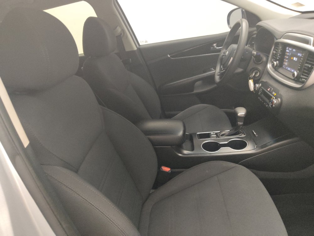 Used 2019 Kia Sorento FWD V6 image 21