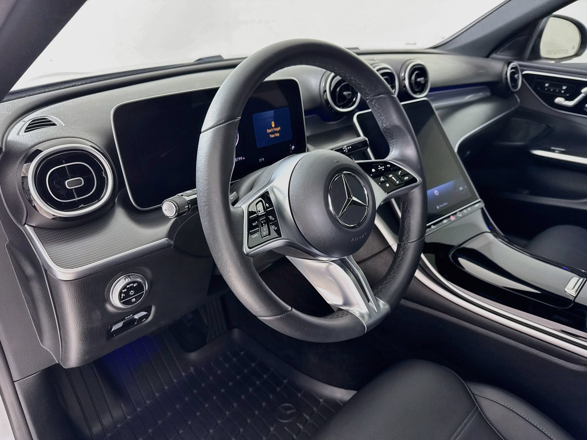 Certified 2025 Mercedes-Benz C 300 Sedan image 10