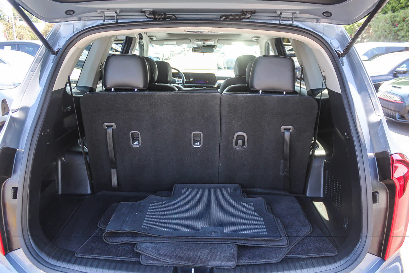Used 2024 Kia Telluride S w/ S Sunroof Package FWD image 35