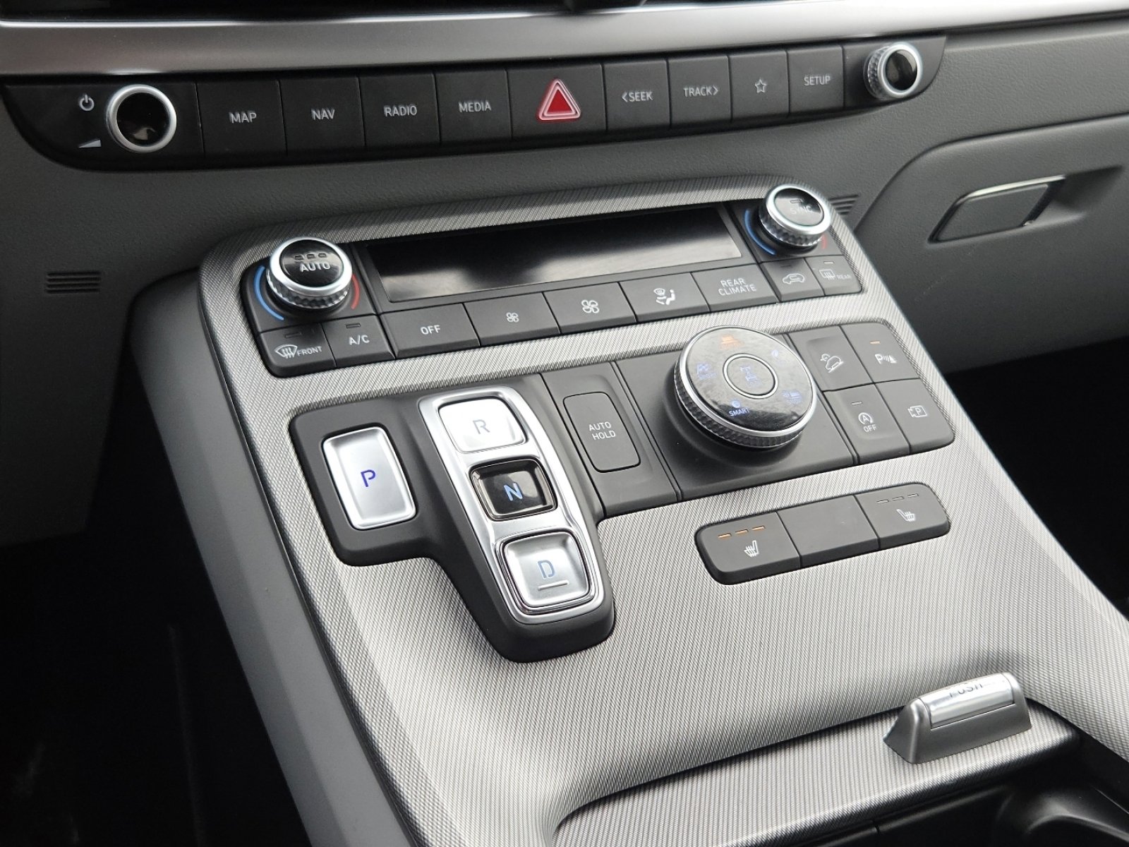 Used 2023 Hyundai Palisade SEL image 8