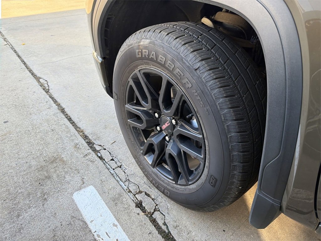 Used 2023 GMC Sierra 1500 Elevation image 4