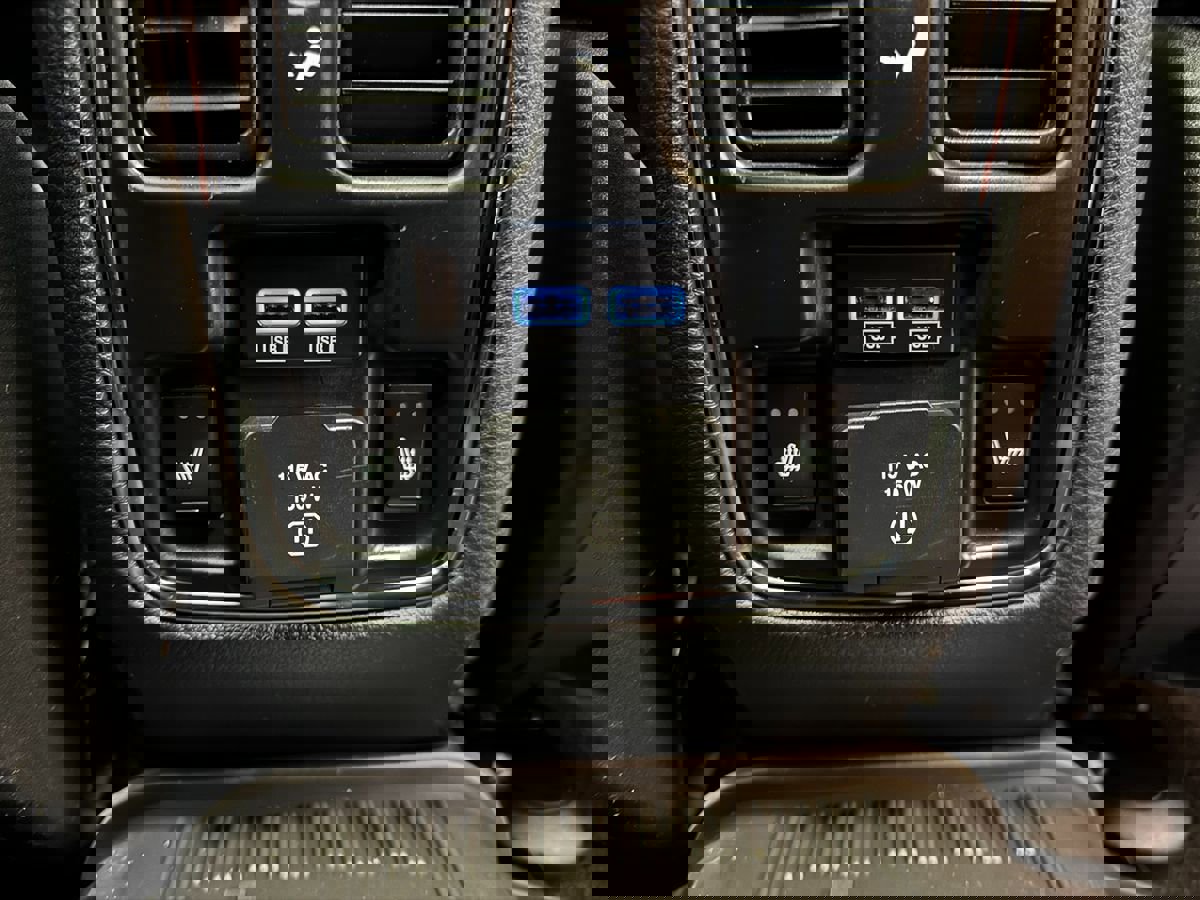 Used 2014 Jeep Grand Cherokee SRT8 image 63