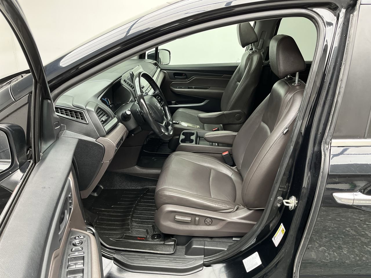 Used 2019 Honda Odyssey EX-L image 3