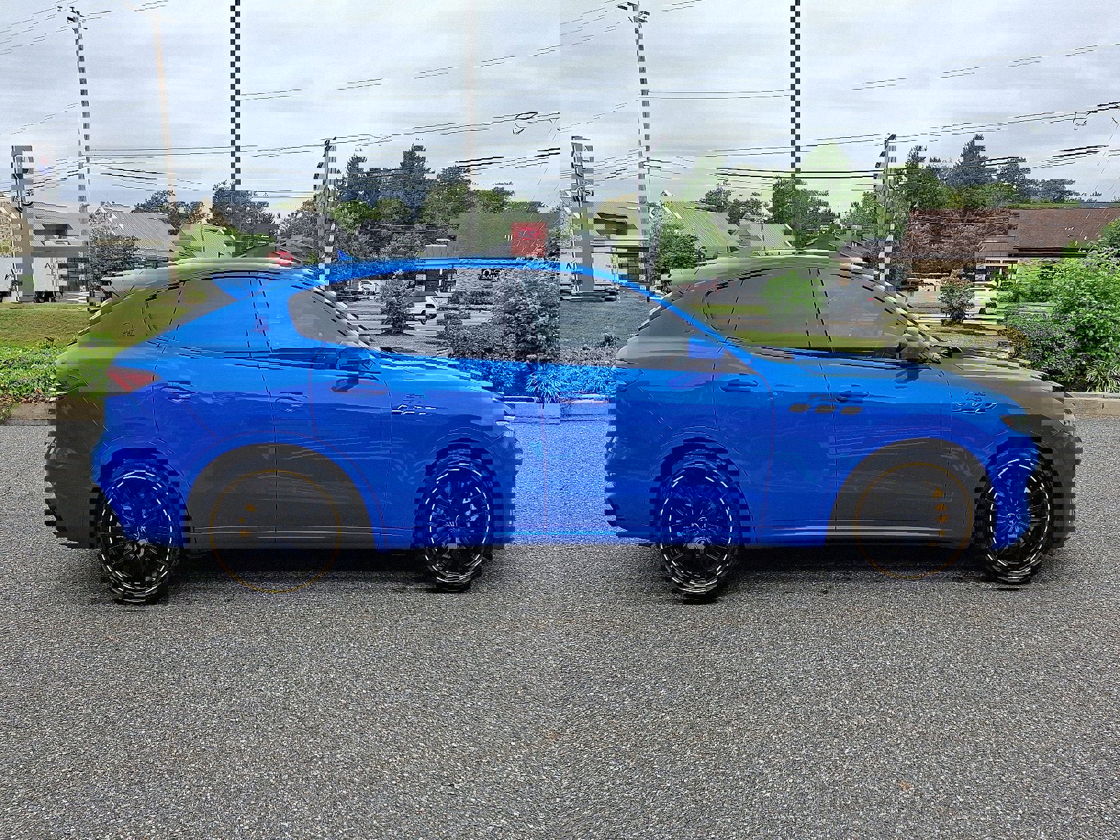 Used 2022 Maserati Levante F Tributo image 7