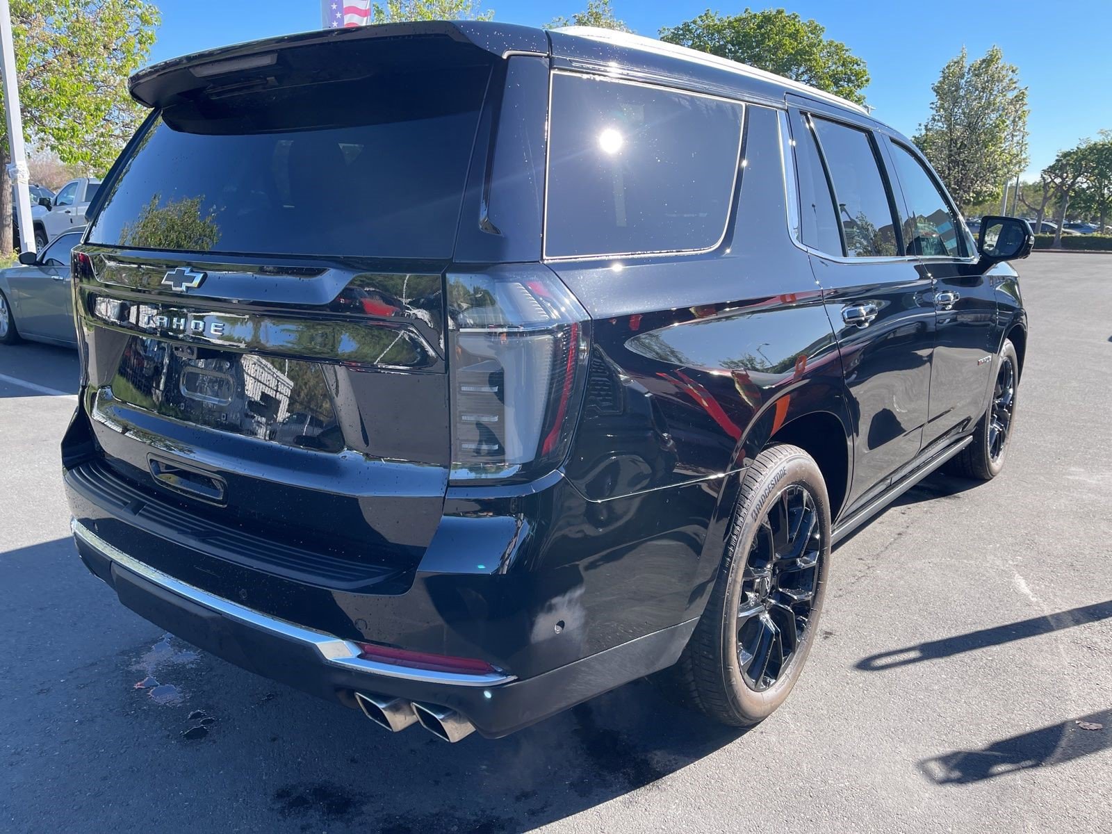 Certified 2025 Chevrolet Tahoe High Country image 2