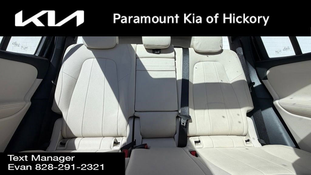 Used 2022 Mercedes-Benz GLB 250 4MATIC image 31