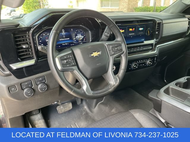 Used 2024 Chevrolet Silverado 2500 LT w/ Convenience Package AWD/4WD image 10