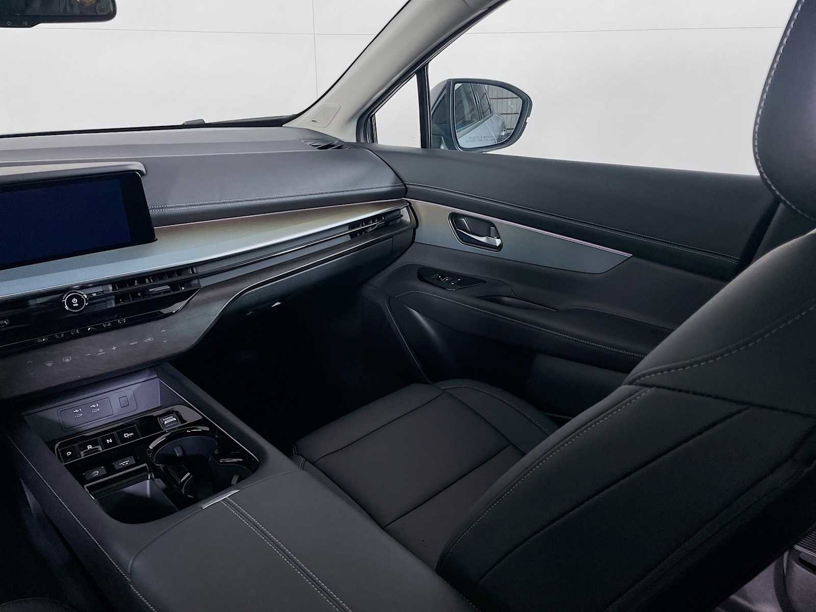 Used 2025 Nissan Murano SL w/ Cargo Package image 22