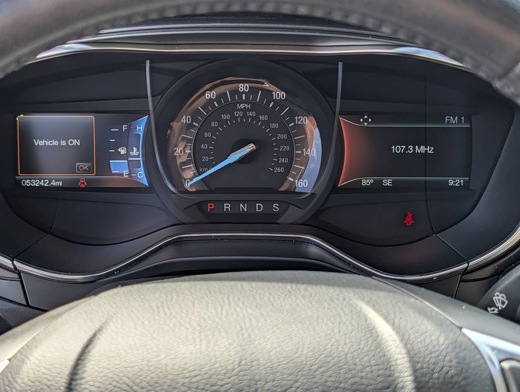 Used 2018 Ford Fusion Titanium FWD image 23