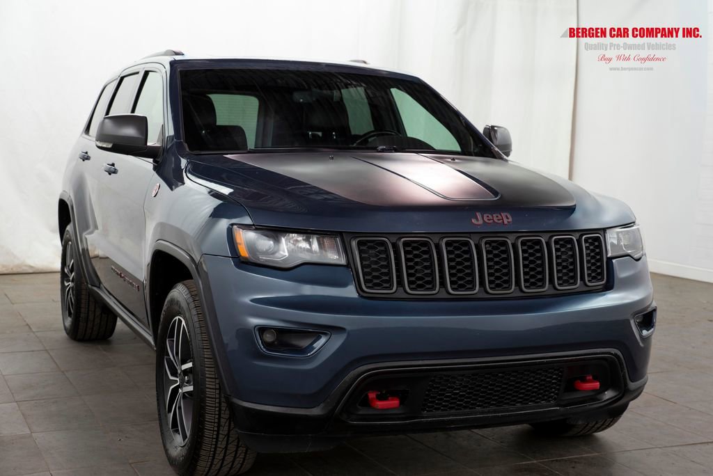 Used 2020 Jeep Grand Cherokee Trailhawk AWD/4WD image 1