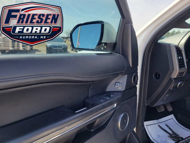 Used 2020 Ford Expedition Max XLT w/ Equipment Group 202A AWD/4WD image 10