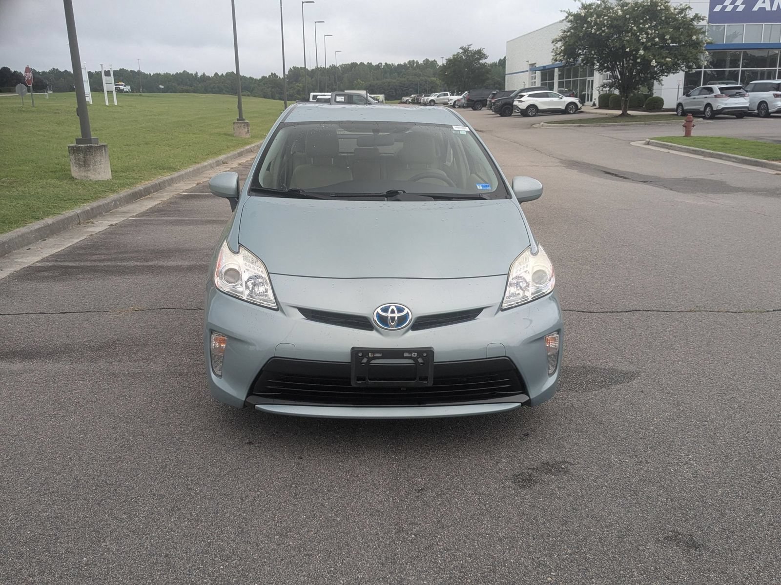 Used 2015 Toyota Prius Two FWD image 8