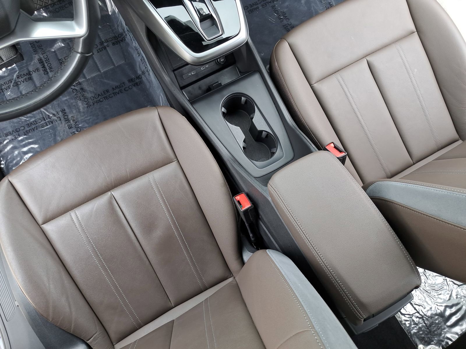 Used 2024 Audi Q4 e-tron Premium Plus image 28